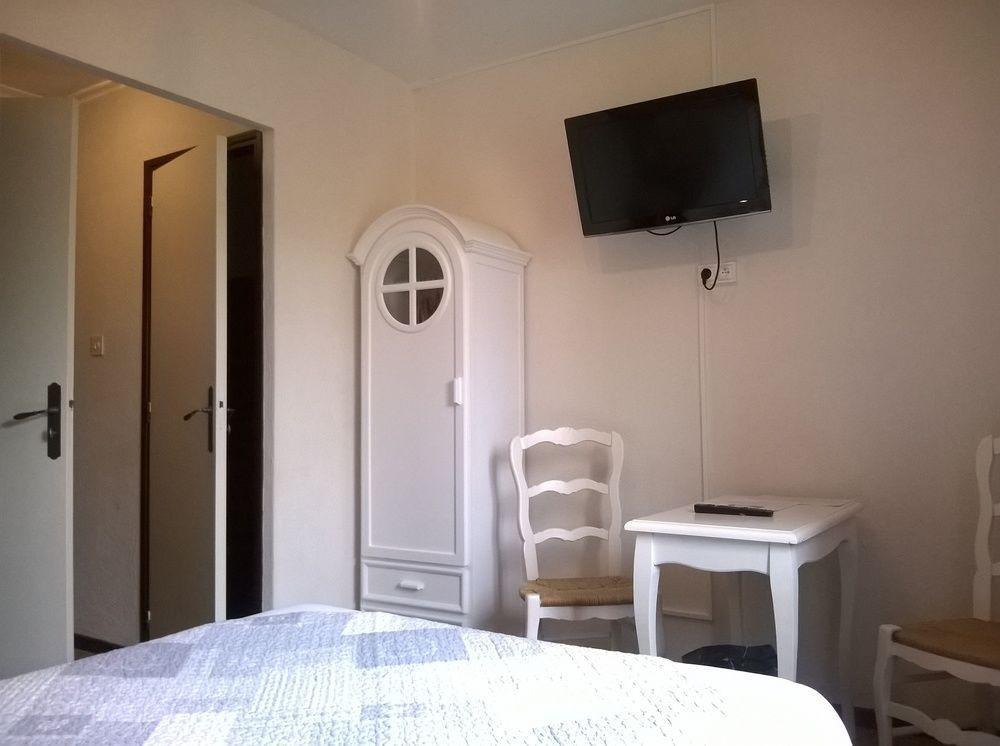 Hotel Sainte Anne "Le Verdon" เลซาล-ซูร์-แวร์ดง ภายนอก รูปภาพ